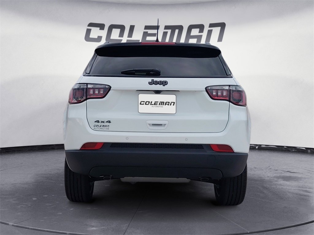 New 2025 Jeep Compass Limited w/ Sun and Sound Group image 4