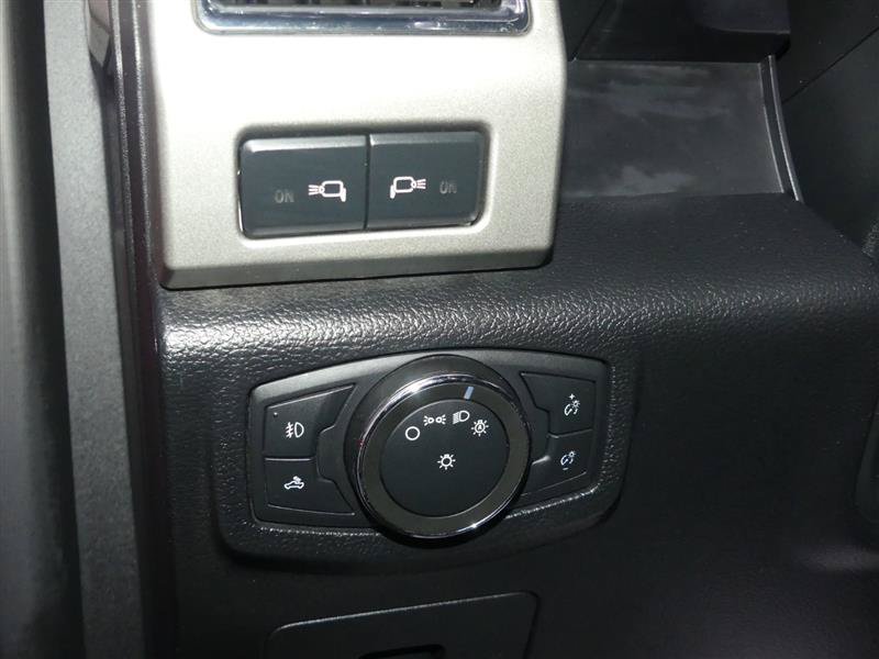 Used 2016 Ford F150 Lariat AWD/4WD image 25