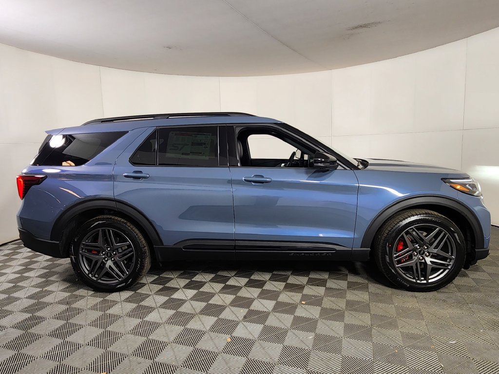 New 2026 Ford Explorer ST w/ Sun And Sound Package AWD/4WD image 8