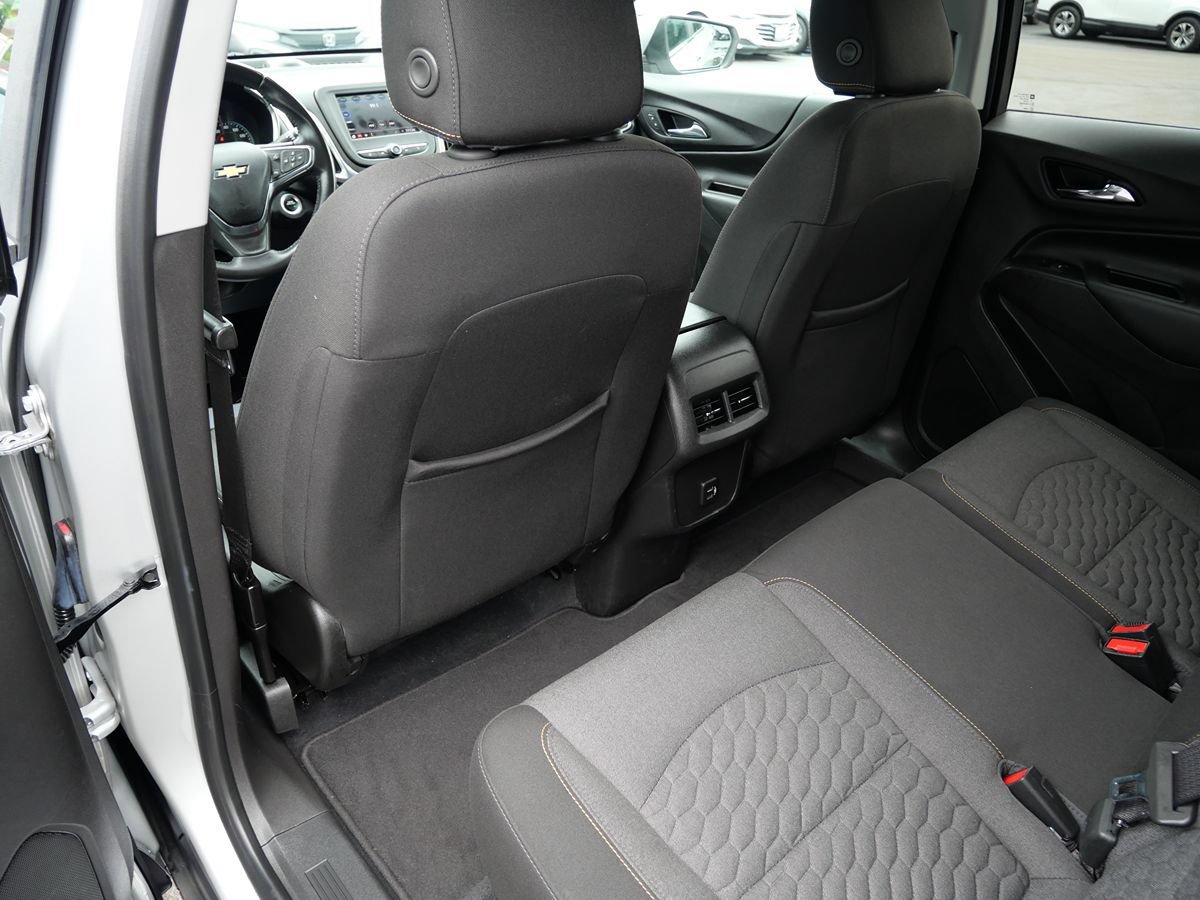 Used 2021 Chevrolet Equinox LT w/ Driver Convenience Package AWD/4WD image 23