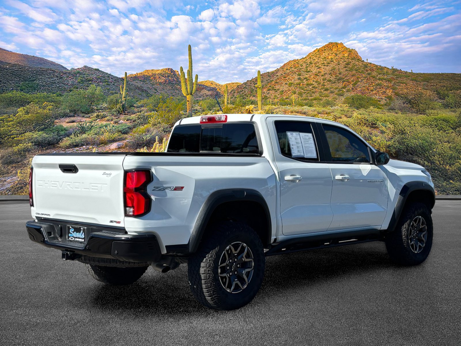 Used 2025 Chevrolet Colorado ZR2 AWD/4WD image 4