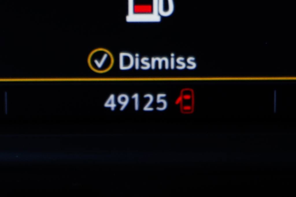 Used 2021 Chevrolet Silverado 1500 W/T w/ WT Value Package image 22