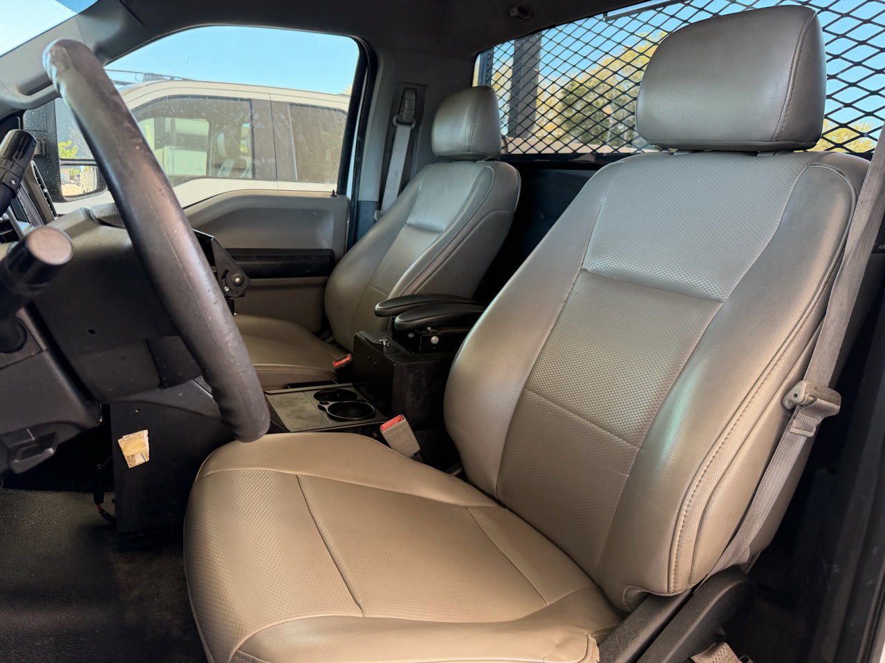 Used 2019 Ford F250 XL w/ Power Equipment Group image 29