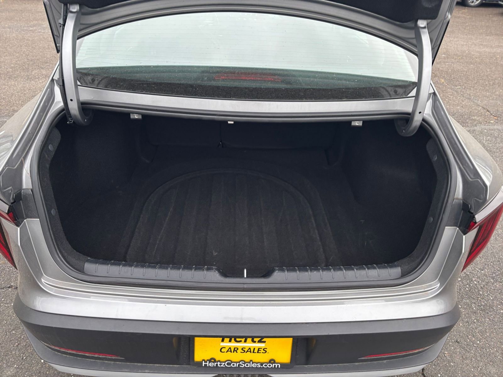 Used 2025 Kia K4 FWD image 25