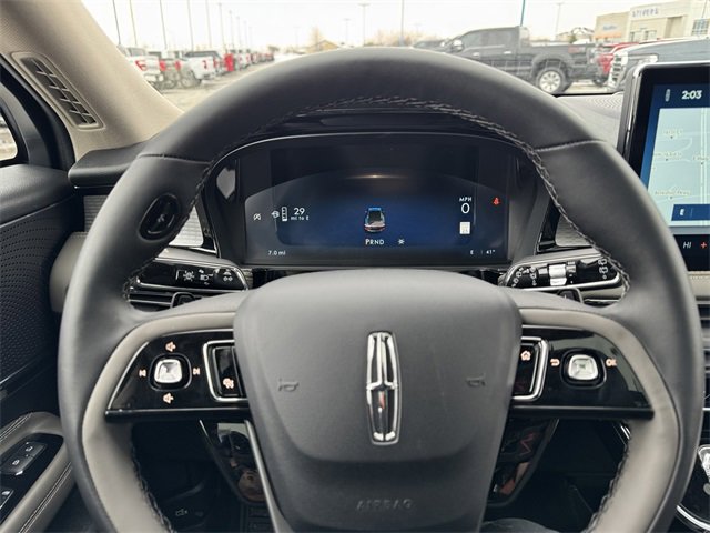 New 2026 Lincoln Corsair Premiere image 27