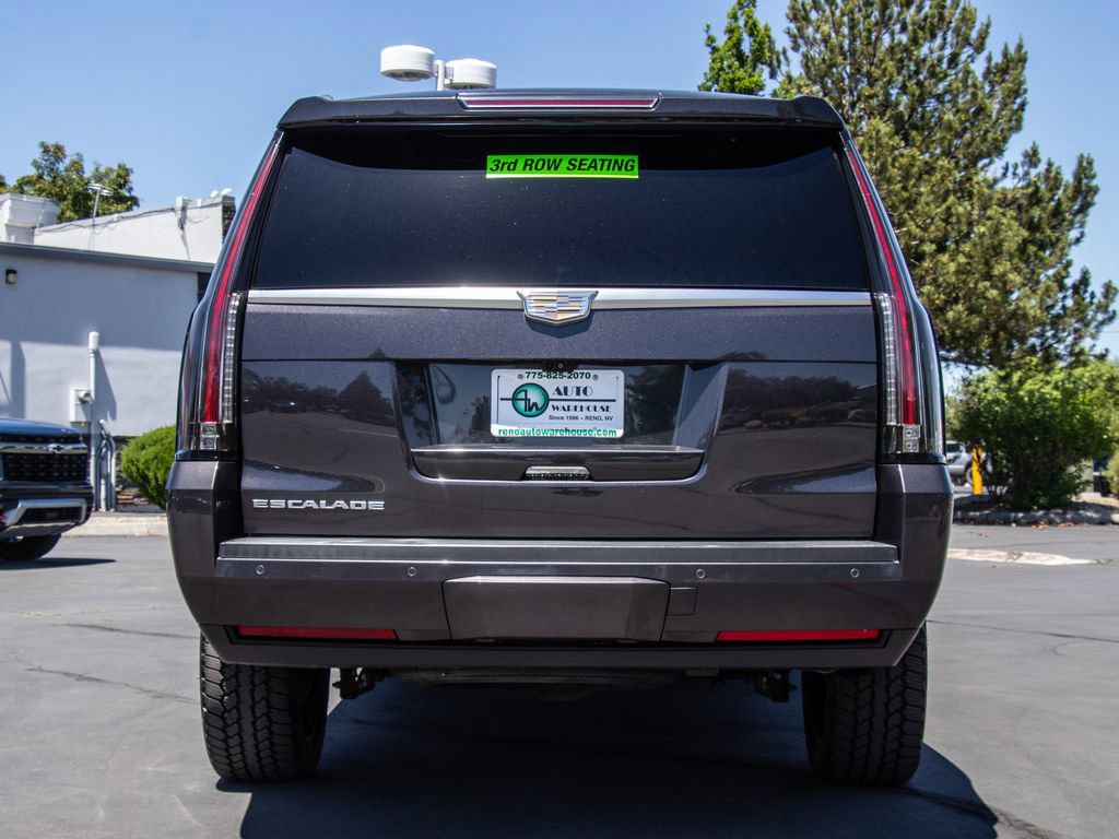 Used 2017 Cadillac Escalade ESV Premium Luxury AWD/4WD image 6