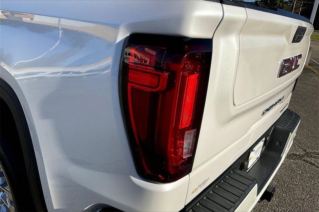 Used 2021 GMC Sierra 1500 Denali image 30
