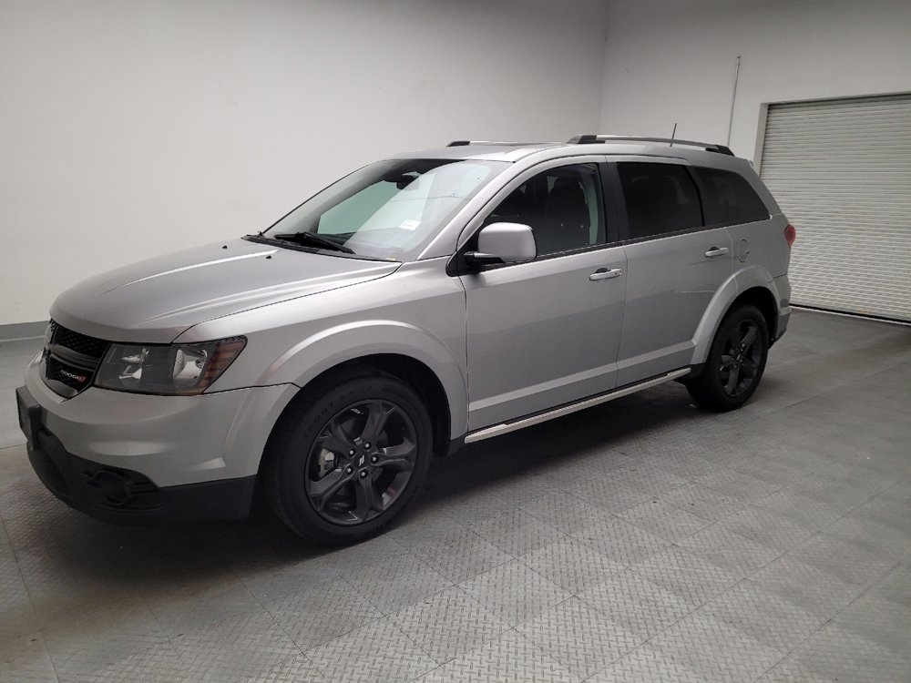 Used 2020 Dodge Journey Crossroad FWD image 2