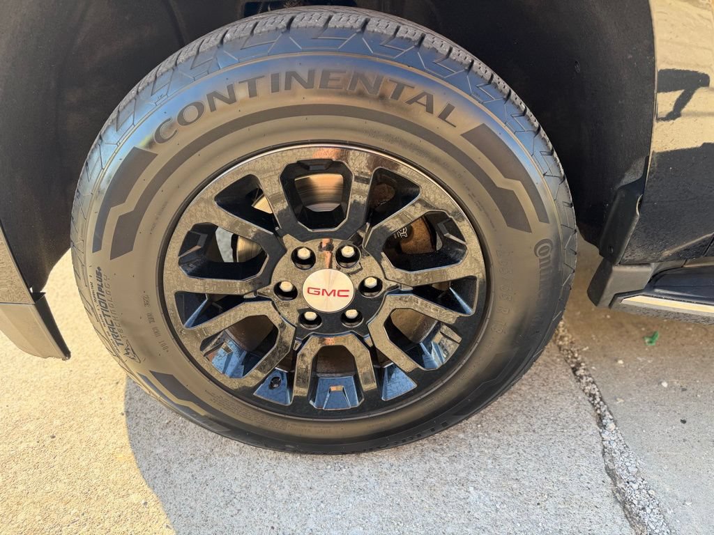 Used 2016 GMC Yukon SLT AWD/4WD image 14