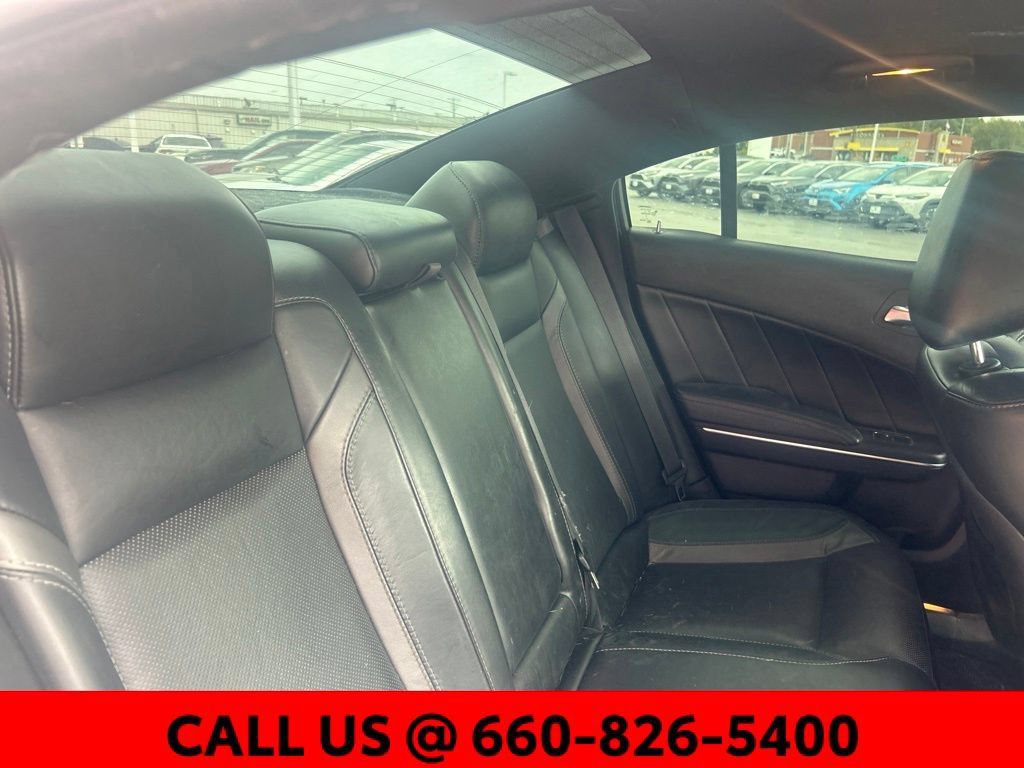 Used 2017 Dodge Charger R/T w/ Plus Group RWD image 7