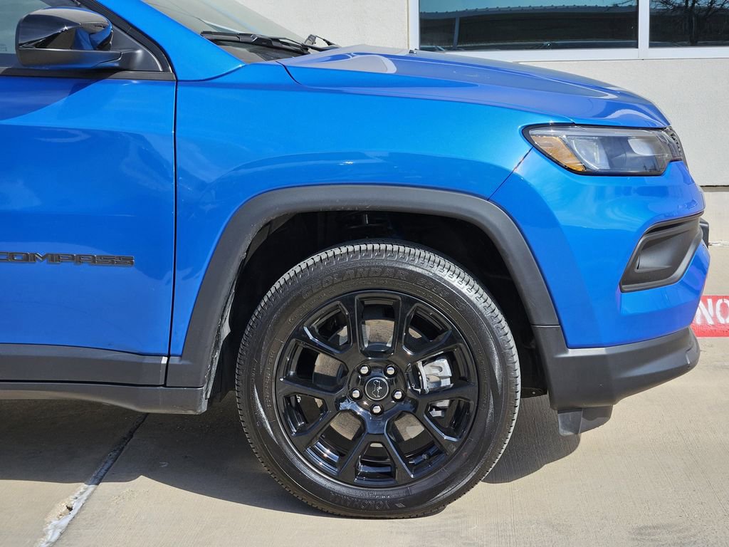 New 2026 Jeep Compass Latitude image 6