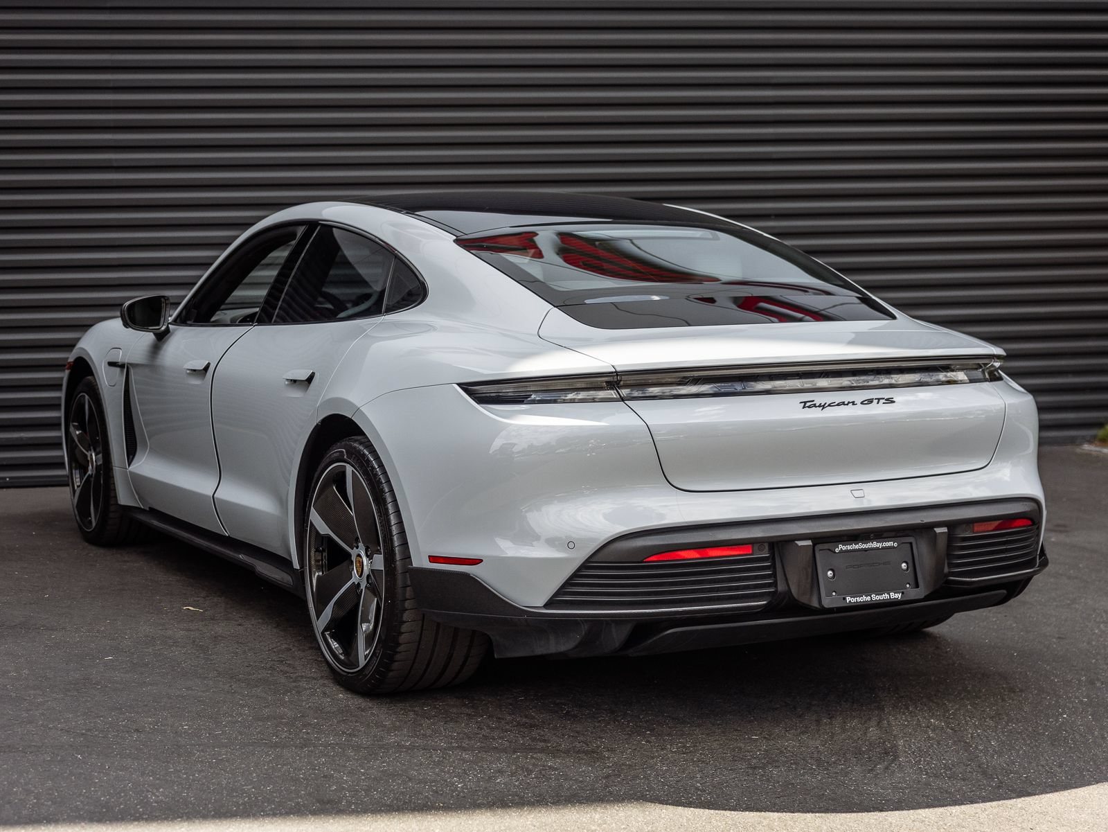 Certified 2023 Porsche Taycan GTS AWD/4WD image 3