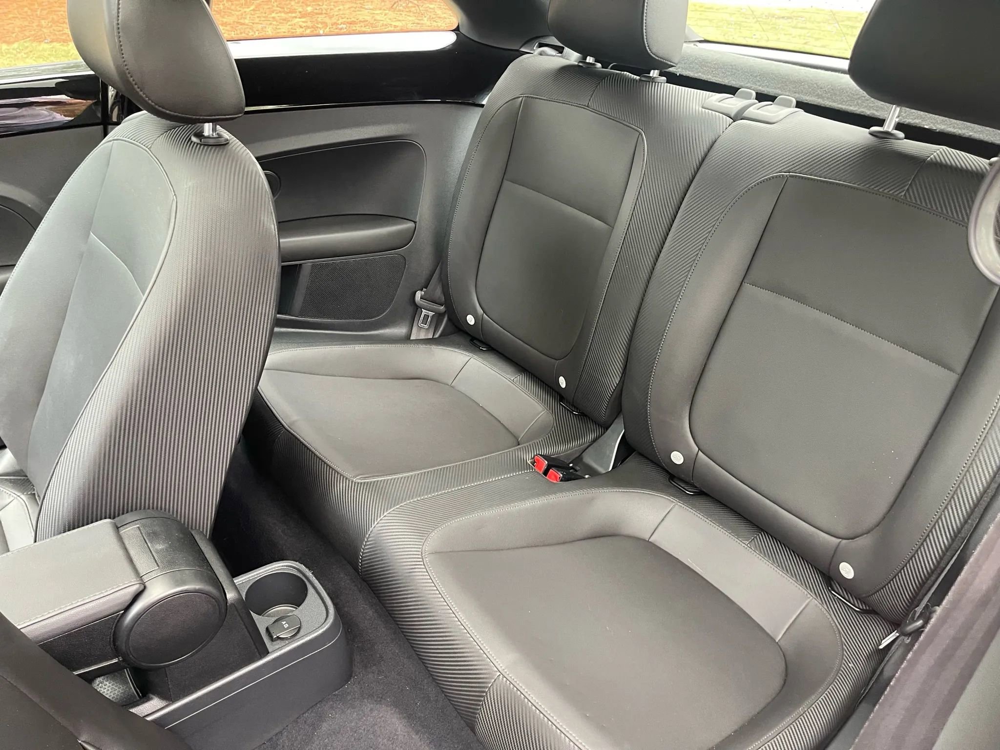 Used 2015 Volkswagen Beetle 1.8T image 12