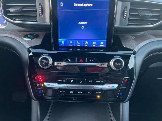 Used 2022 Ford Explorer Platinum w/ Equipment Group 601A image 20