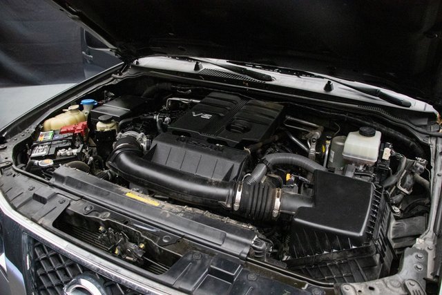 Used 2020 Nissan Frontier SV image 28