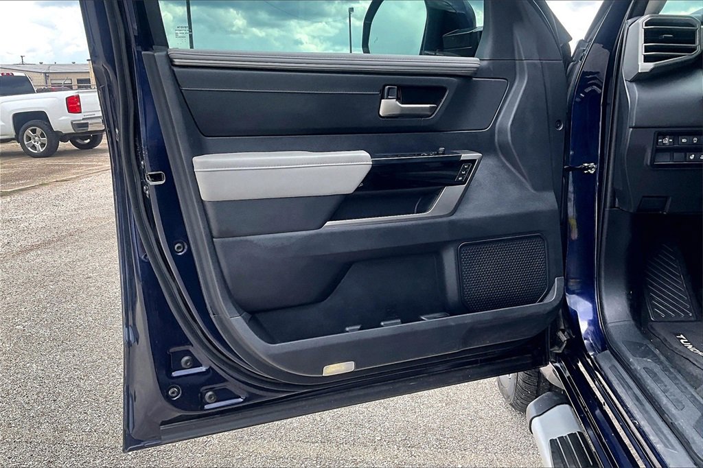 Used 2023 Toyota Tundra Limited image 17