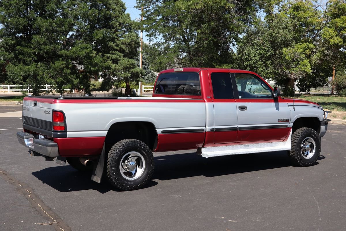 Used 1998 Dodge Ram 2500 Truck Laramie SLT image 4