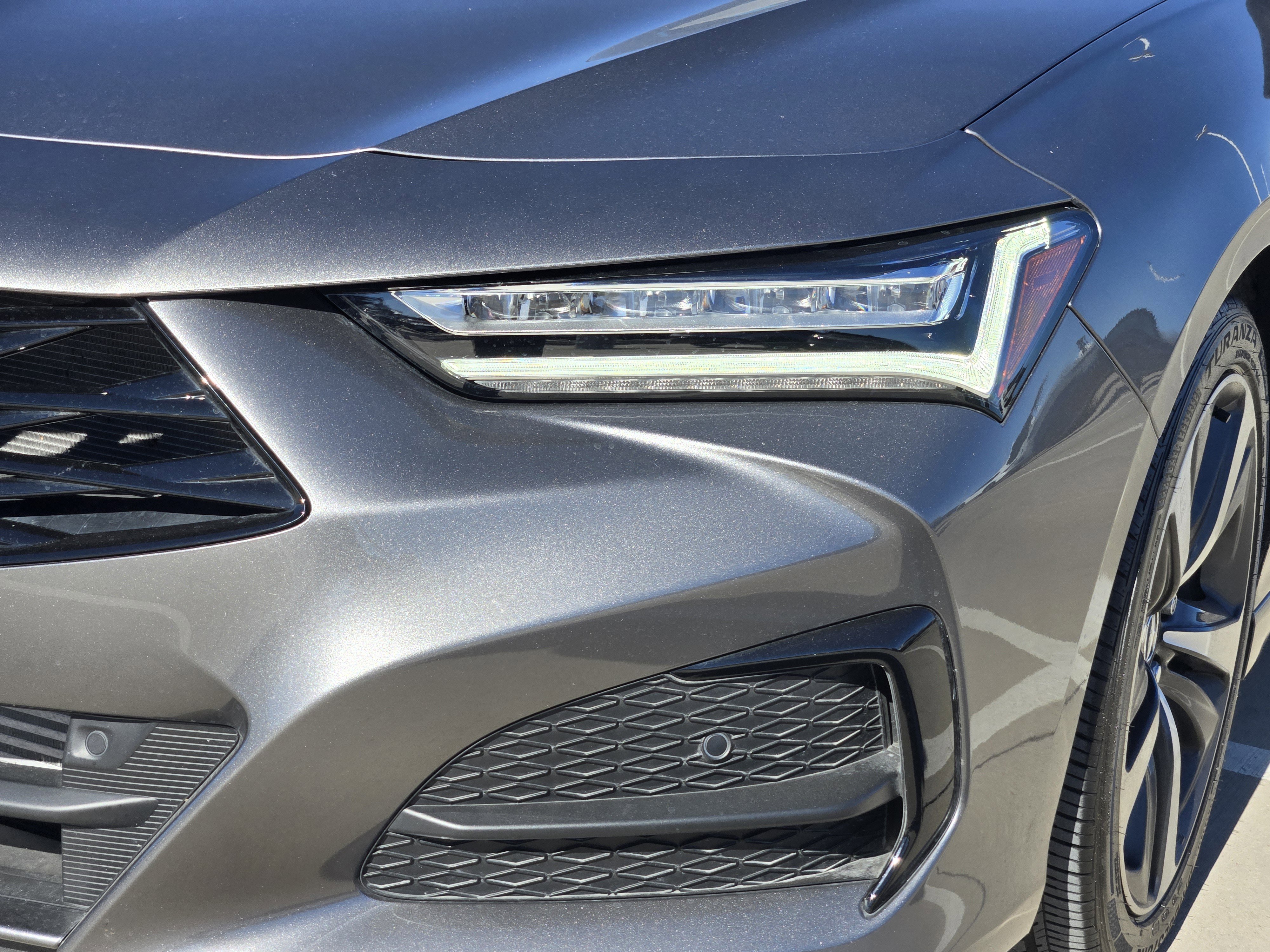 Certified 2025 Acura TLX w/ Technology Package image 7