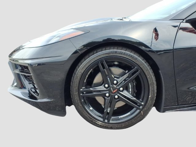 Used 2026 Chevrolet Corvette Stingray Coupe w/ Battery Protection Package RWD image 9