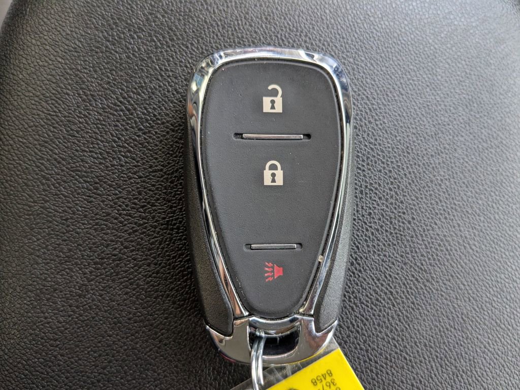 Certified 2023 Chevrolet Equinox LS w/ Driver Confidence II Package image 24