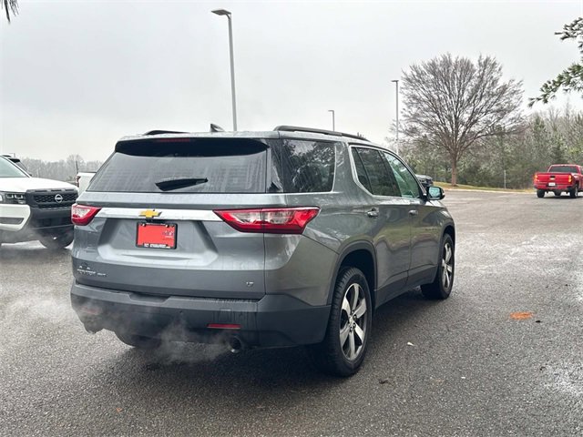 Used 2019 Chevrolet Traverse LT w/ LT Premium Package image 4