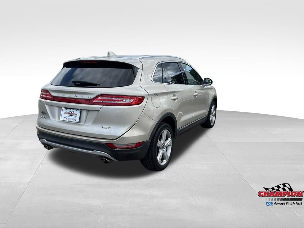 Used 2017 Lincoln MKC Premiere FWD image 5