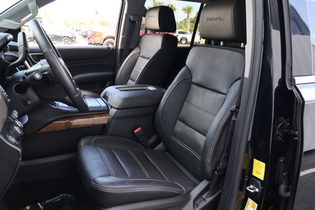 Used 2015 GMC Yukon Denali w/ Open Road Package AWD/4WD image 14