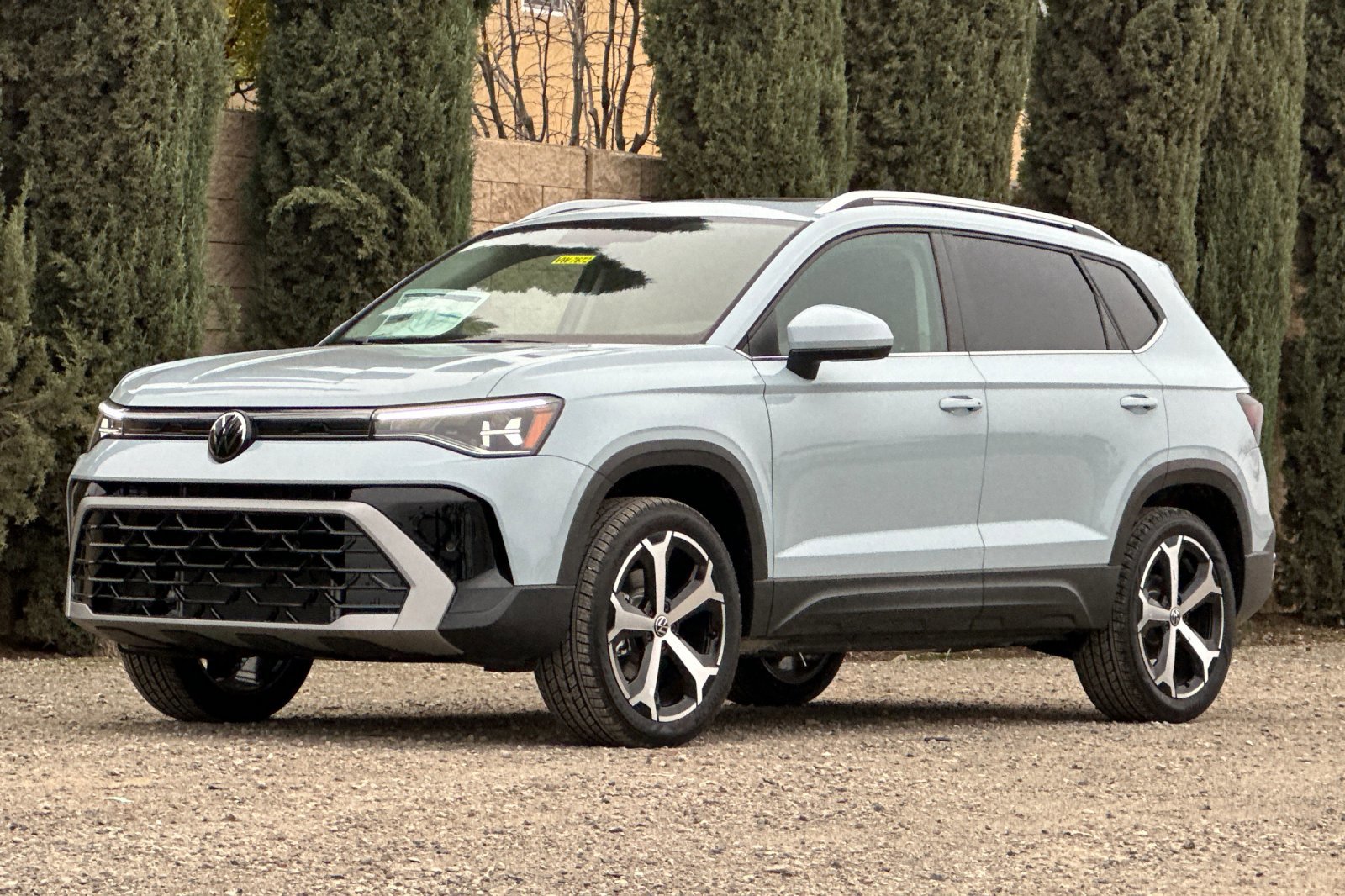 New 2026 Volkswagen Taos SEL image 8