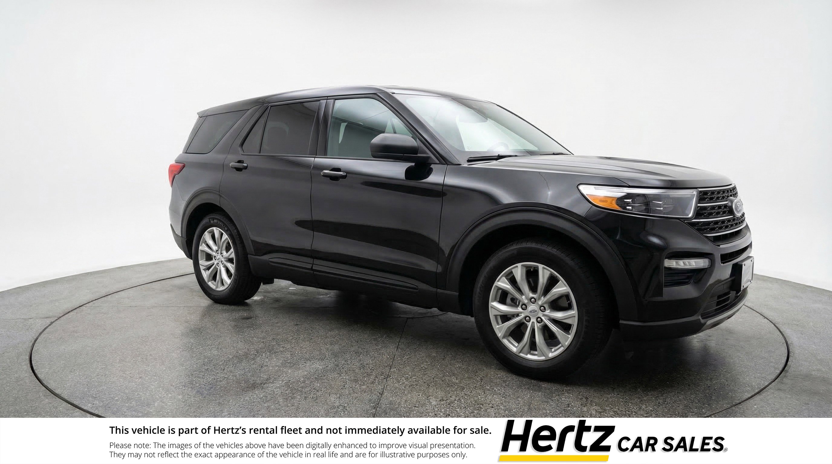 Used 2024 Ford Explorer Limited image 1