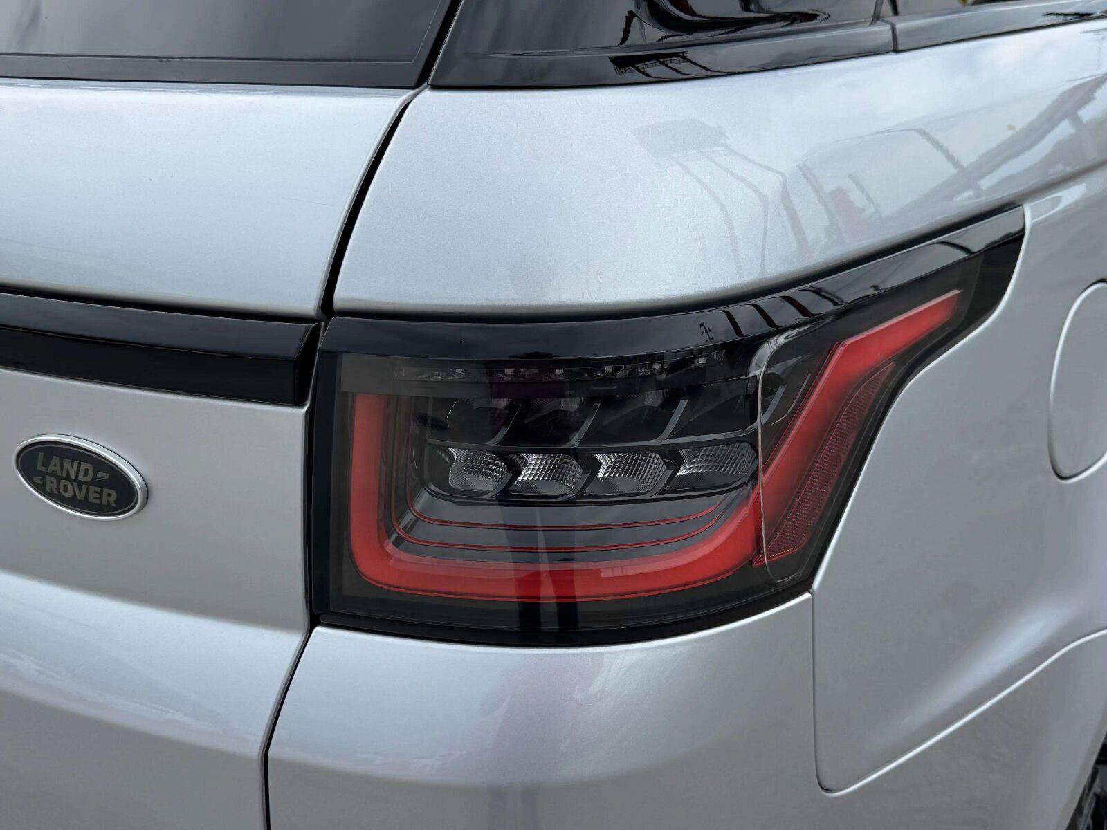 Used 2020 Land Rover Range Rover Sport HST AWD/4WD image 15