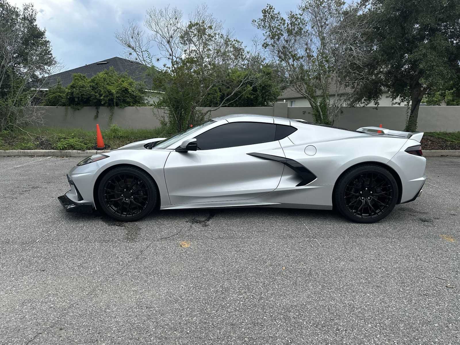 Certified 2020 Chevrolet Corvette Stingray Preferred Cpe w/ 2LT Preferred Equipment Group RWD image 3
