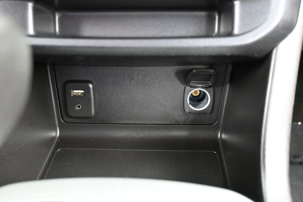 Used 2018 Chevrolet Colorado LT w/ Redline Special Edition AWD/4WD image 27