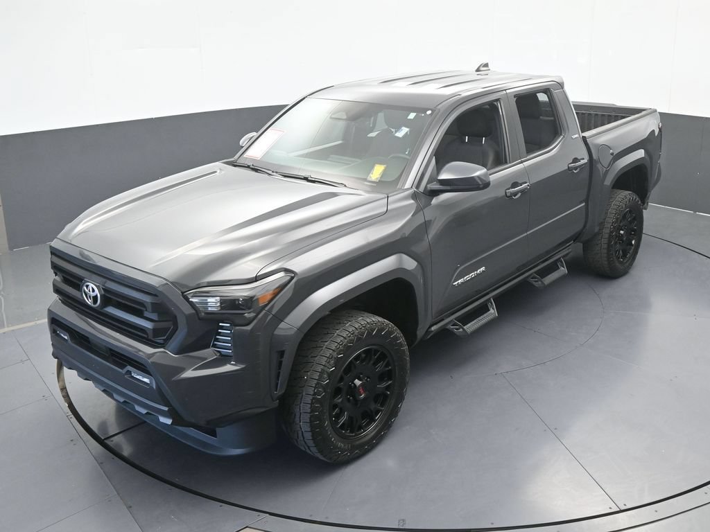 Used 2025 Toyota Tacoma SR5 RWD image 52