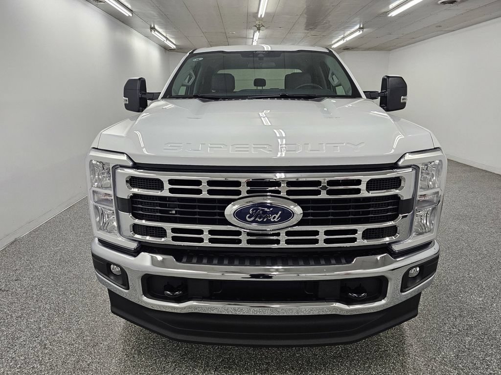 New 2026 Ford F250 XLT AWD/4WD image 2