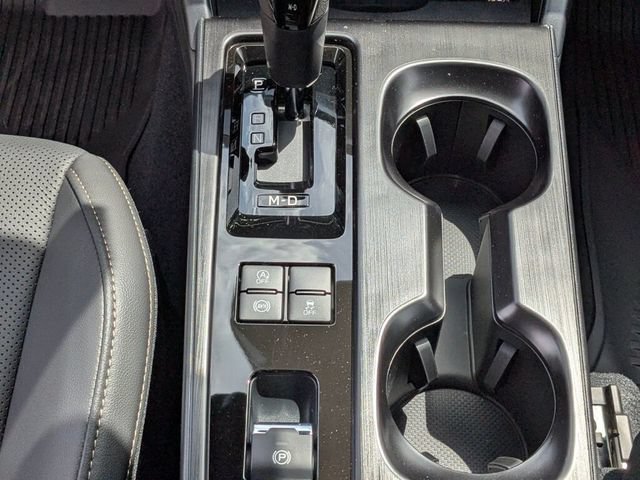 New 2026 Subaru Outback Limited AWD/4WD image 12