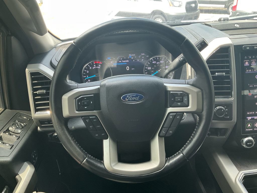 Used 2021 Ford F250 Lariat w/ Lariat Ultimate Package AWD/4WD image 21