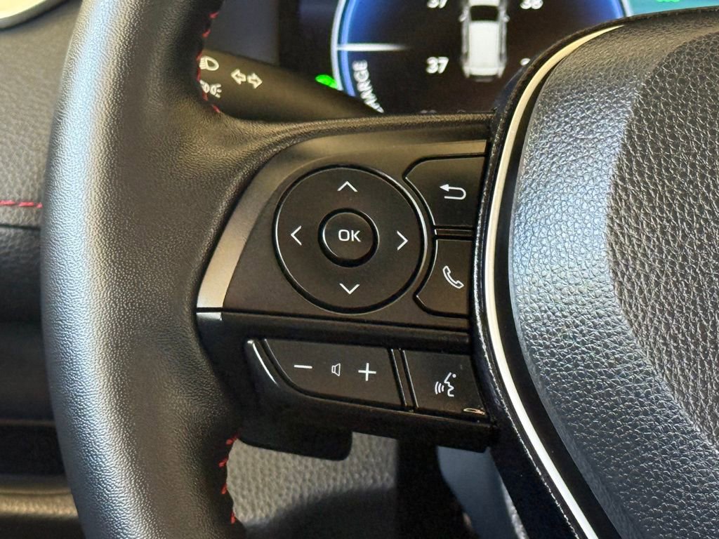 Used 2025 Toyota RAV4 XSE w/ Weather Package AWD/4WD image 26