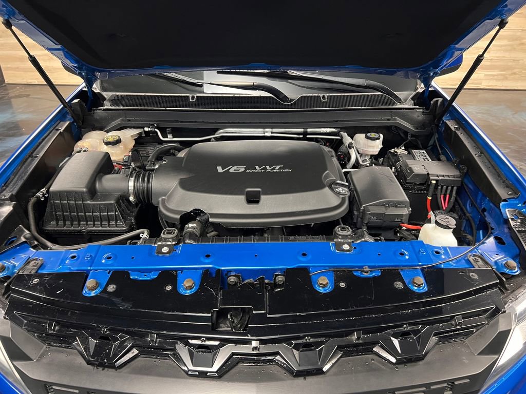 Used 2021 Chevrolet Colorado ZR2 image 18
