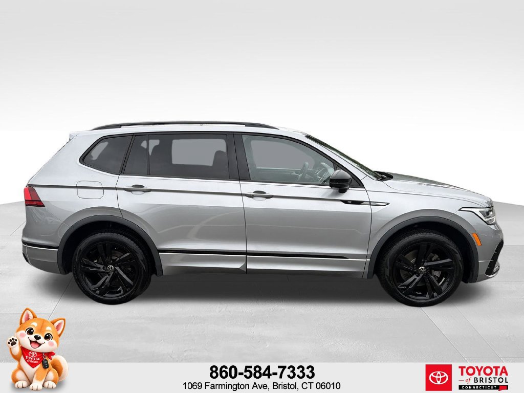 Used 2023 Volkswagen Tiguan SE R-Line AWD/4WD image 6