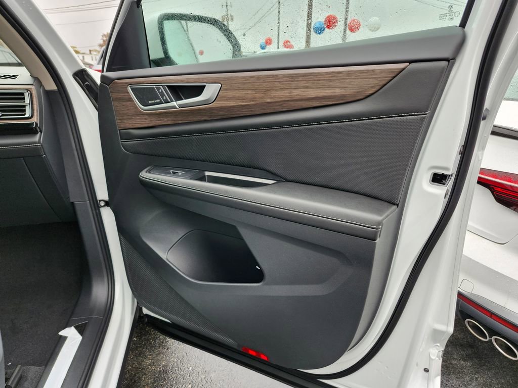 New 2026 Volkswagen Atlas SEL Premium R-Line image 19