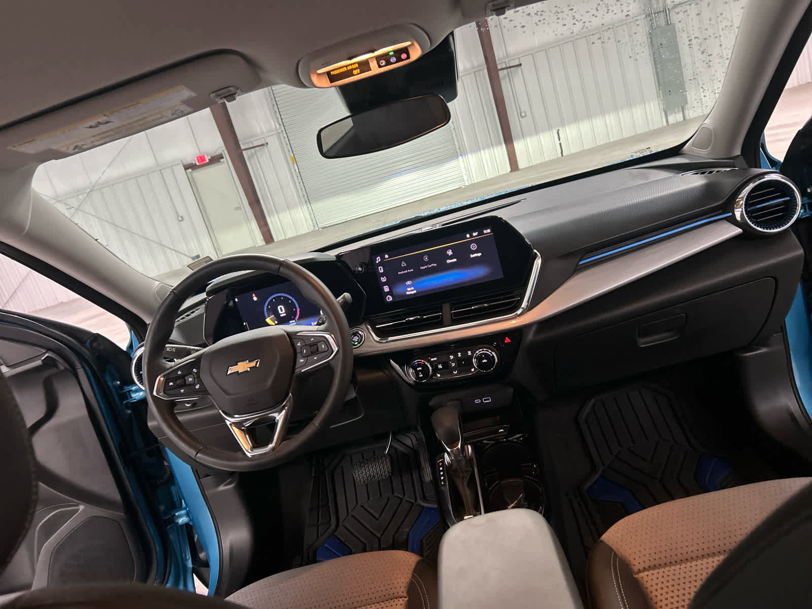 Used 2025 Chevrolet Trax LT w/ Driver Confidence Package image 26