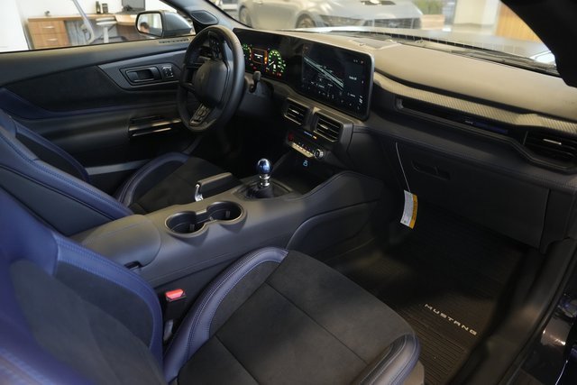 New 2025 Ford Mustang Dark Horse image 11