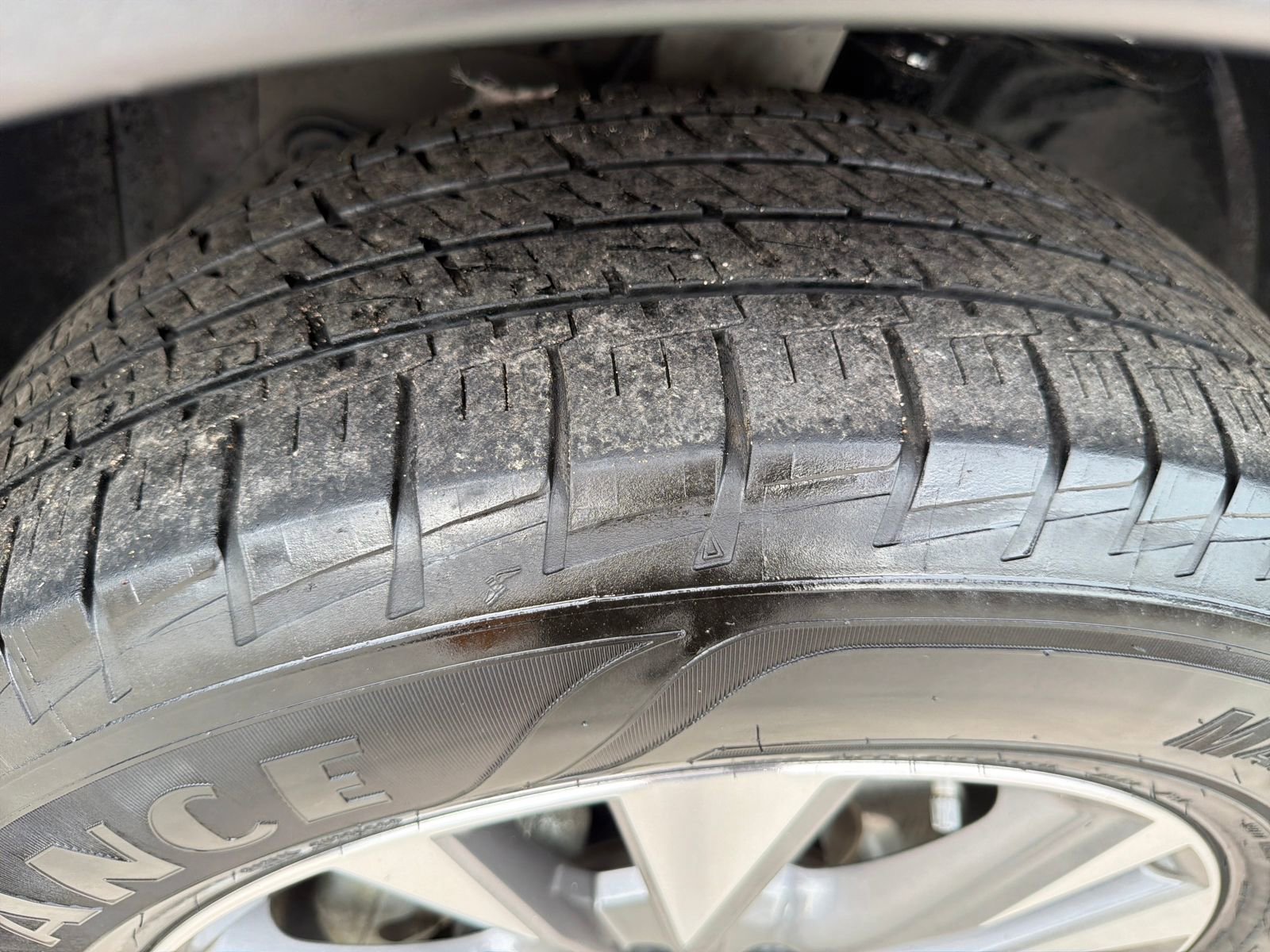 Used 2018 Nissan Murano SV image 12