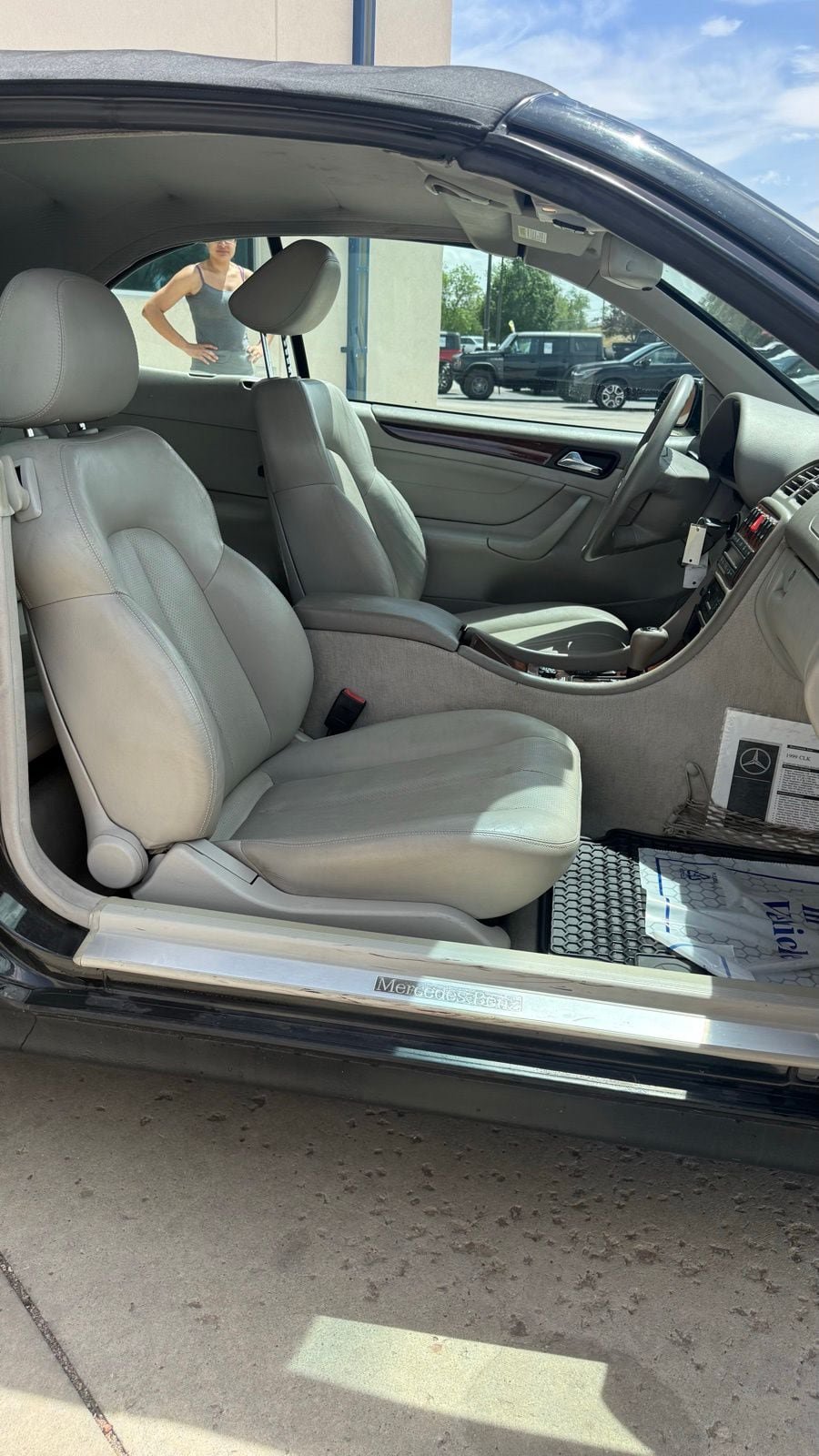 Used 1999 Mercedes-Benz CLK 320 Cabriolet image 14