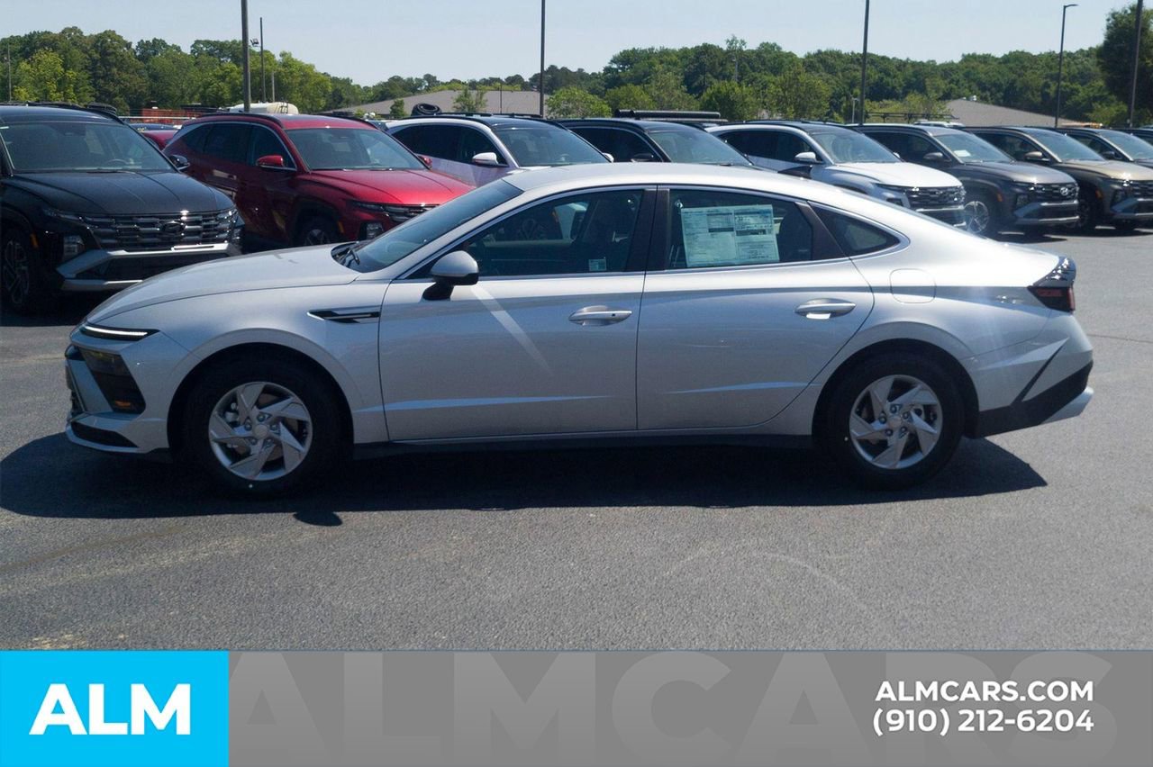 Certified 2025 Hyundai Sonata SE image 10