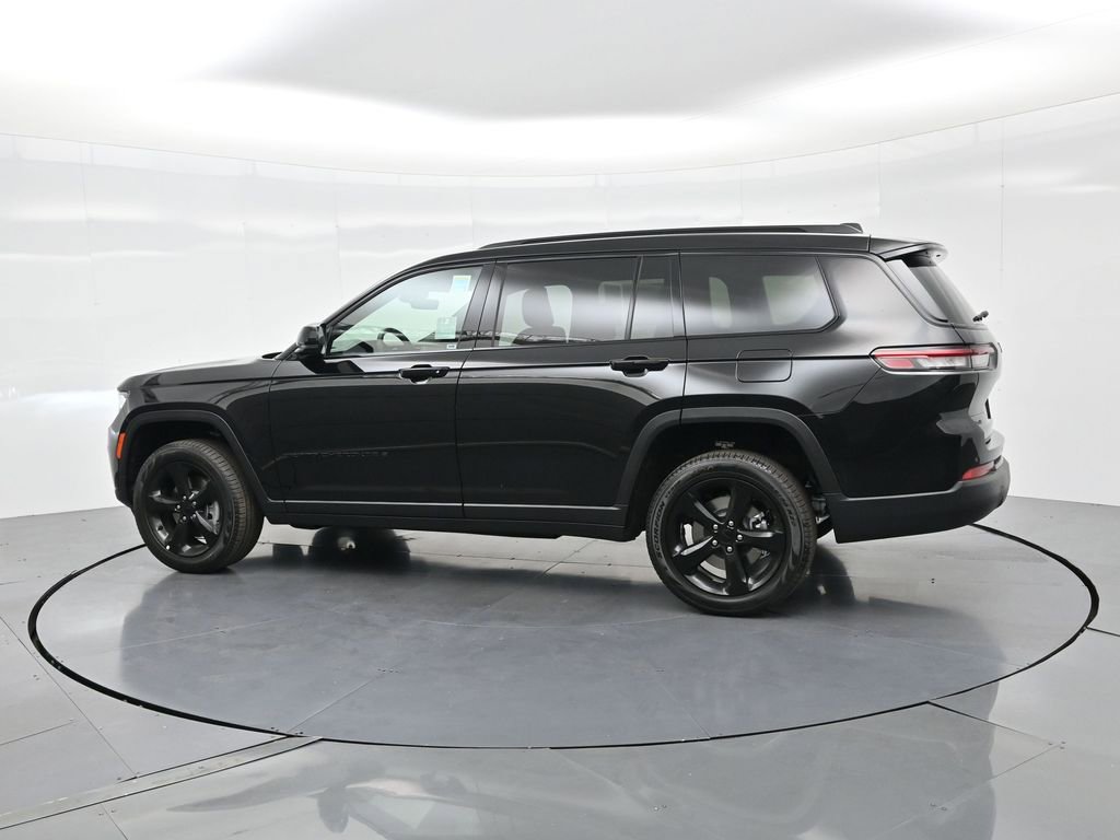 New 2025 Jeep Grand Cherokee L Limited w/ Black Appearance Package image 9