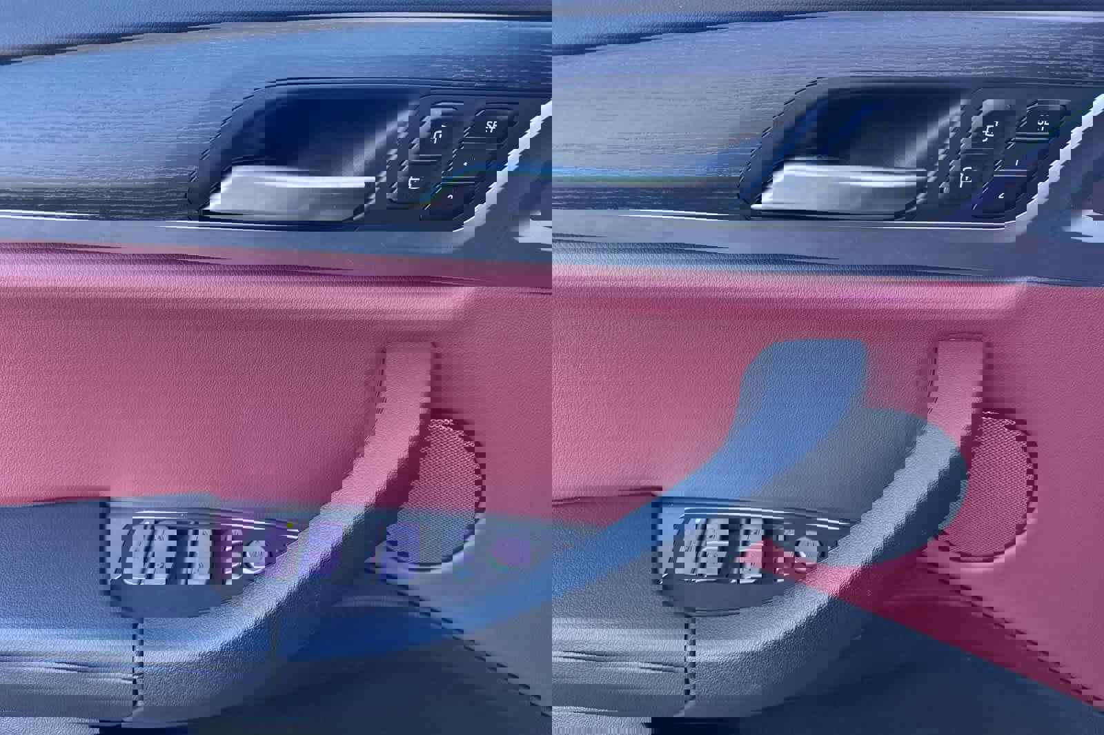 Certified 2023 BMW X4 xDrive30i w/ Premium Package image 12