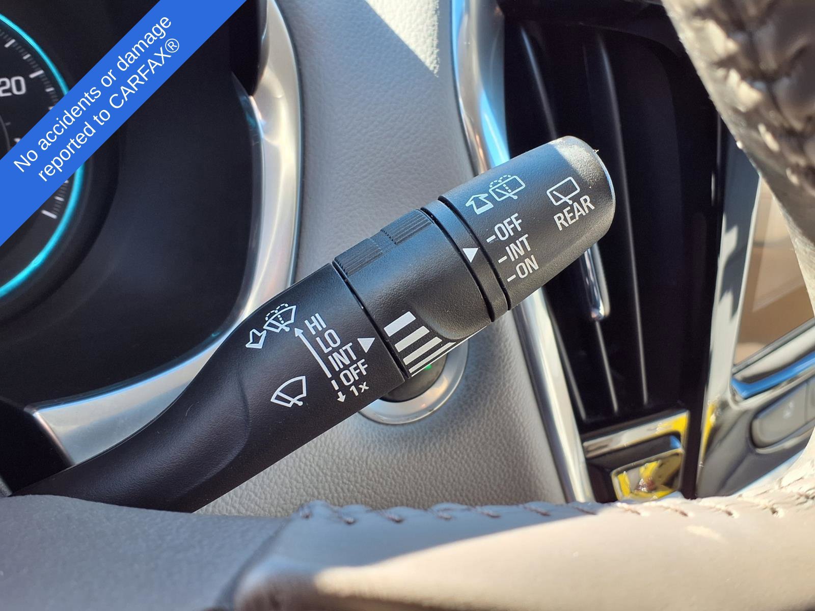 Used 2019 Chevrolet Traverse LT AWD/4WD image 21