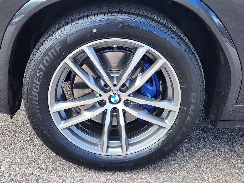 Used 2018 BMW X3 M40i image 11