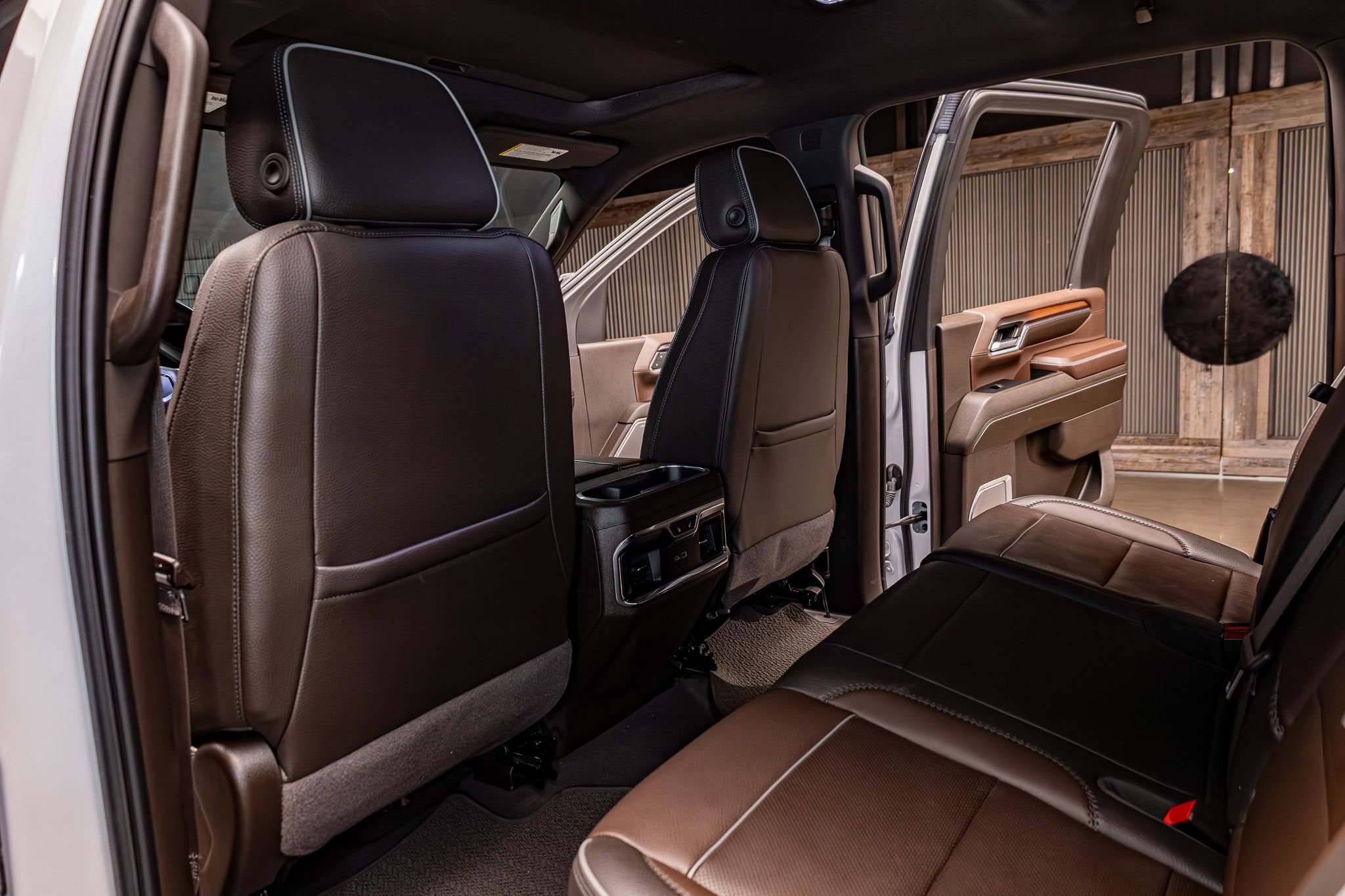 Used 2024 GMC Sierra 2500 Denali w/ Denali Reserve Package image 25